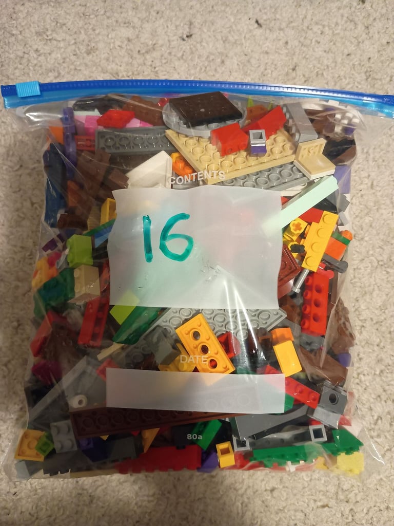 Mixed bag of Lego 1kg