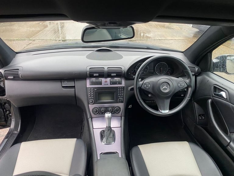 2010 60 MERCEDES-BENZ CLC CLASS 1.8 CLC 180K SPORT COUPE 3DR PETROL AUTOMATIC 14