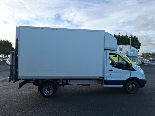 2016 Ford Transit 2.2 TDCi 350 Chassis Cab 2dr Diesel Manual RWD L3 H1 Euro 5