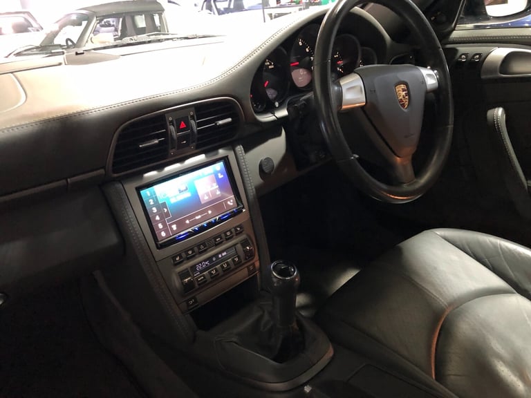 2005 Porsche 911 997 Carrera 2 Manual Coupe COUPE Petrol Manual