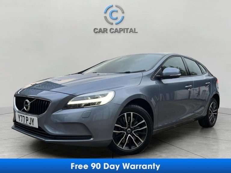 image for 2016 Volvo V40 1.5 T2 Momentum Nav Plus Hatchback 5dr Petrol Auto Euro 6 (s/s) (122 ps) Hatchback...