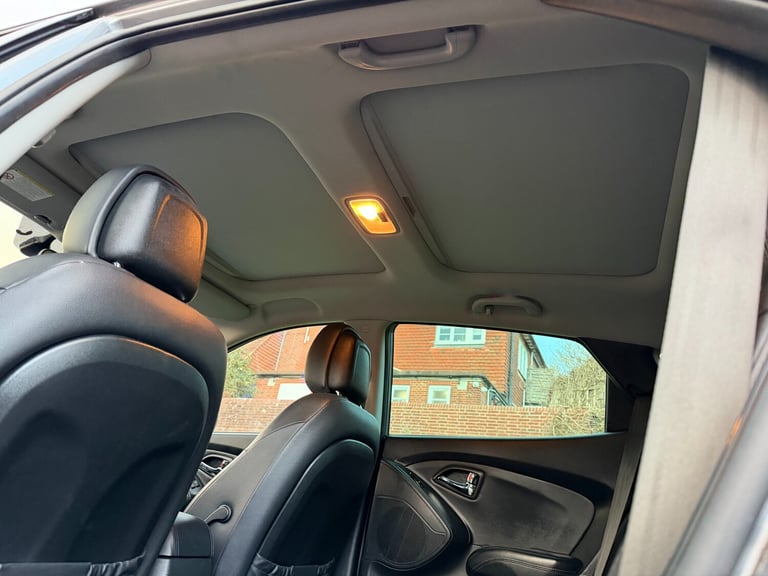 2013 Hyundai ix35 1.7 CRDi Premium SUV 5dr Diesel Manual Euro 5 (s/s) (115 ps)