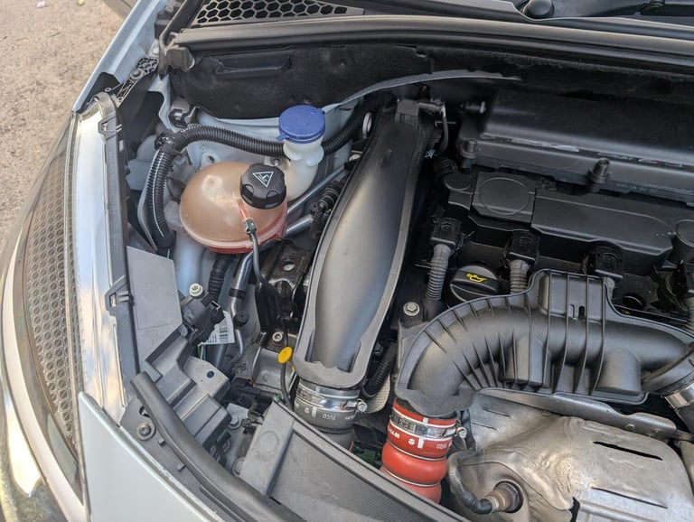 2016 DS Automobiles DS 3 1.6 THP Prestige Hatchback 3dr Petrol Manual Euro 6 (s/s) (165 bhp) Hatc...