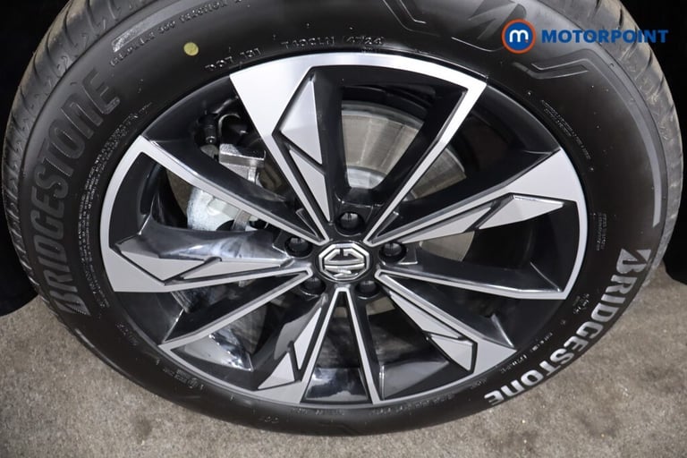 2025 MG MG HS 1.5 T-GDI Trophy 5dr DCT SUV Petrol Automatic