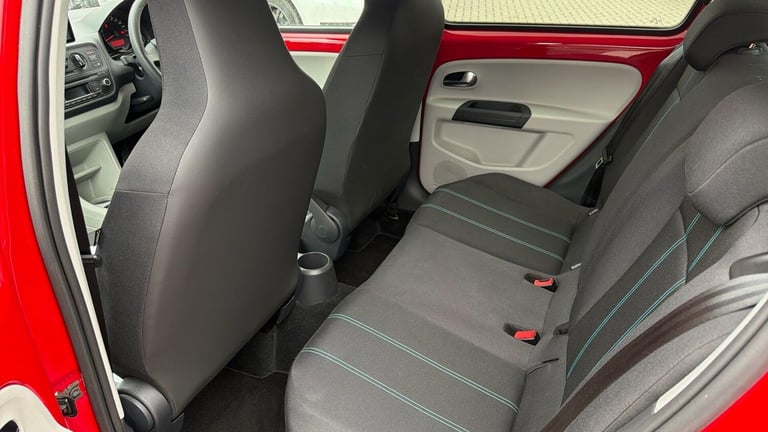  SEAT Mii 1.0 12v Design Mii Hatchback 5dr Petrol Manual Euro 6 (60 ps) Petrol Manual