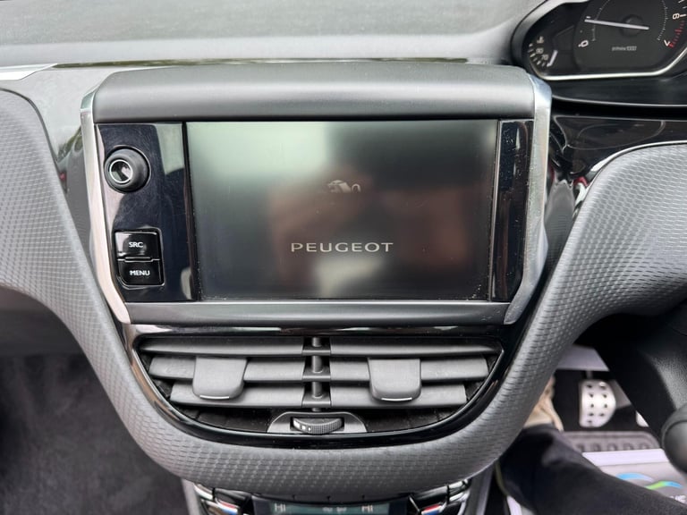 2016 Peugeot 208 1.2 Puretech Gt Line Hatchback HATCHBACK Petrol Manual