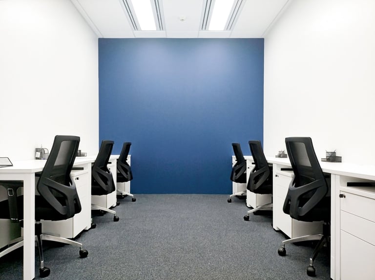 Leeds - LS1 2JP, Find office space in HQ Yorkshire Bank Chambers for 1 person