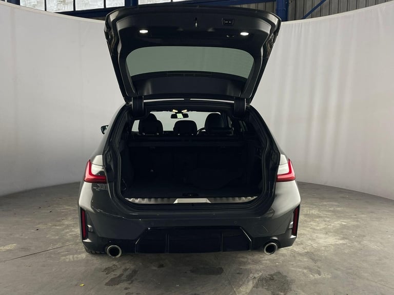 2022 BMW 3 Series 2.0 330e 12kWh M Sport Touring Auto xDrive Euro 6 (s/s) 5dr ESTATE Petrol/Elect...