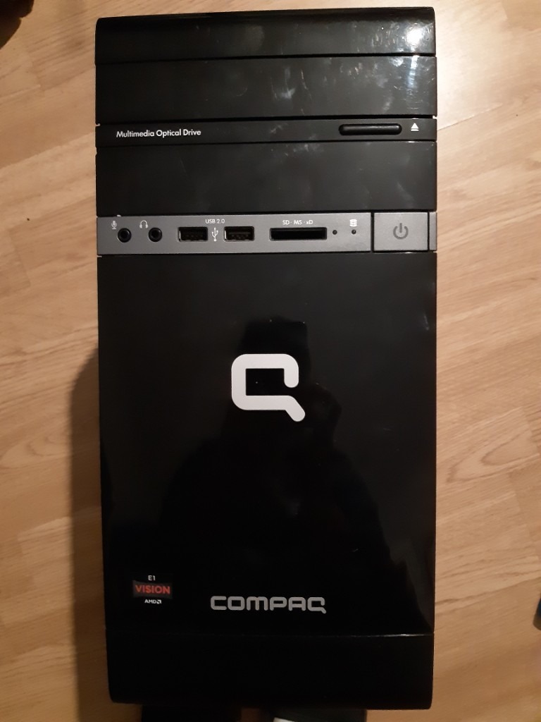 HP Compaq Desktop PC - AMD 1.4GHz CPU, 4GB RAM, 500GB SATA HDD, DVD