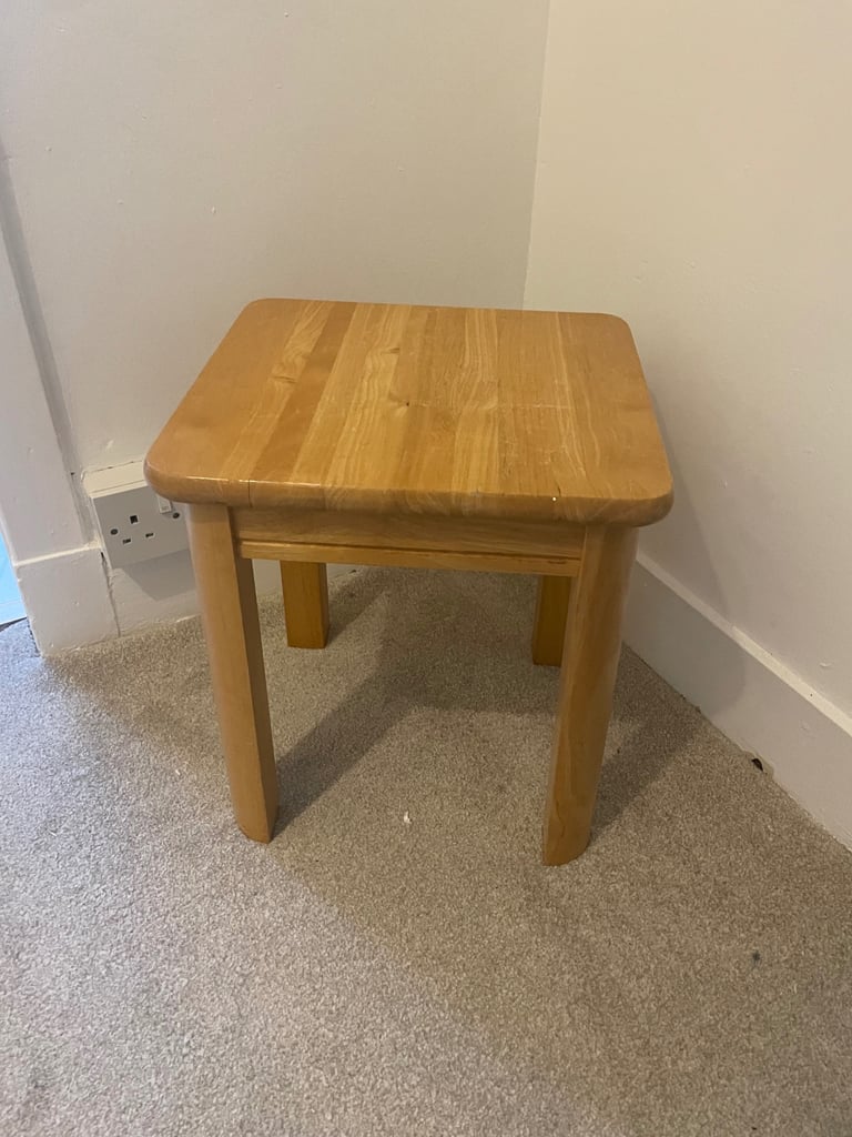image for Oak wood table