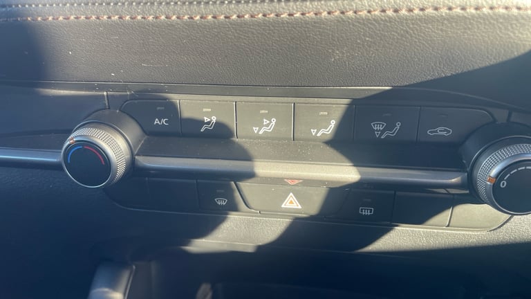 2022 Mazda Mazda3 2.0 e-Skyactiv G MHEV SE-L 5dr Petrol Hatchback Hatchback Petrol Manual