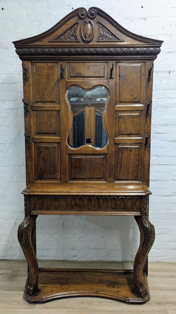 Early 20th century oak hall stand (DELIVERY AVAILABLE)