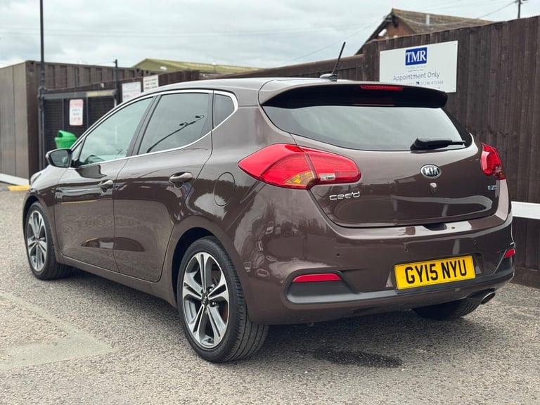 2015 Kia Ceed 1.6 CRDi EcoDynamics 4 Tech Euro 5 (s/s) 5dr HATCHBACK Diesel Manual
