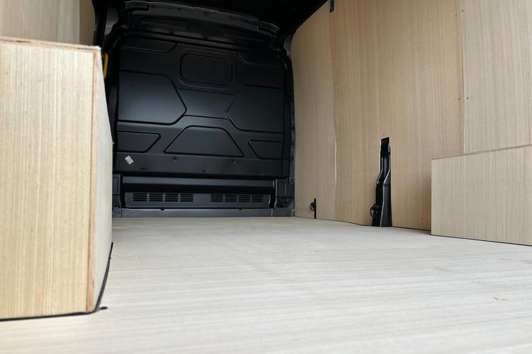 2025 Ford Transit 350 Limited AUTO L3 H2 LWB Medium Roof FWD 2.0 EcoBlue 165ps, AIR CON, CRUI Pan...