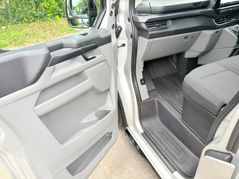 2024 FORD TRANSIT CUSTOM 300 LIMITED RS EDITION L1H1 ECOBLUE 136 PS 6 SPEED IN
