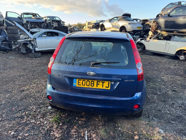 Ford fiesta mk6 1.4 2008 blue BREAKING FOR PARTS 