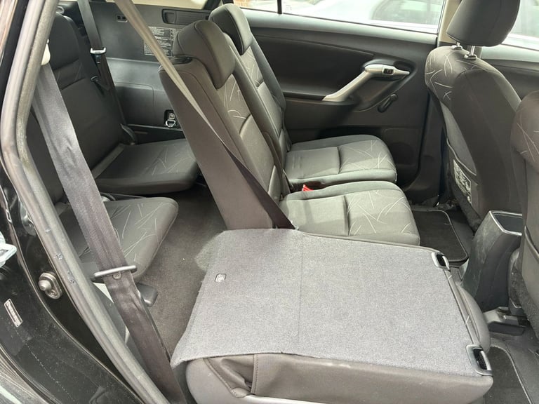 Toyota, VERSO, MPV, 2011, Manual, 1598 (cc), 5 doors