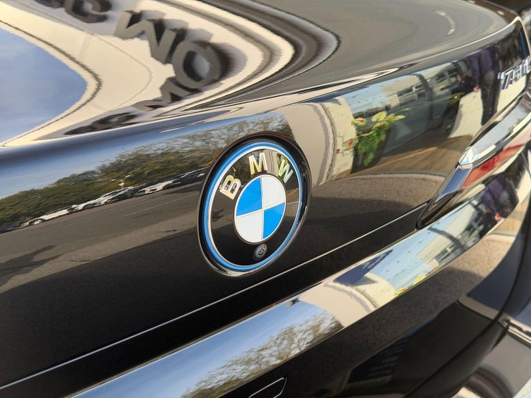 2025 BMW 7 Series 3.0 750e 22.1kWh Excellence Saloon 4dr Petrol Plug-in Hybrid Auto xDrive Eu SAL...