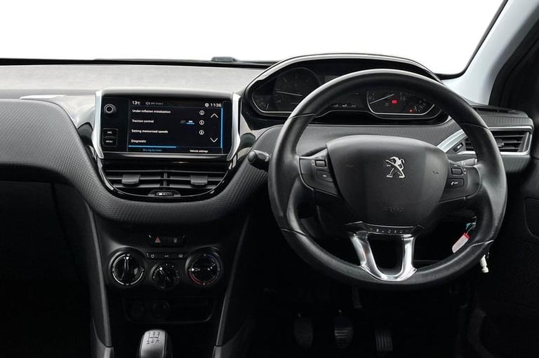 2017 Peugeot 2008 1.6 BlueHDi 100 Active 5dr - MOT'D TO JUNE 2026, 2 KEYS, TOUCHSCREEN, BLUET Est...