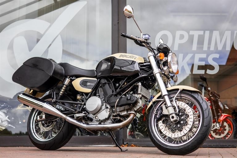 Ducati GT1000 RARE ! LOW MILES ! STUNNING