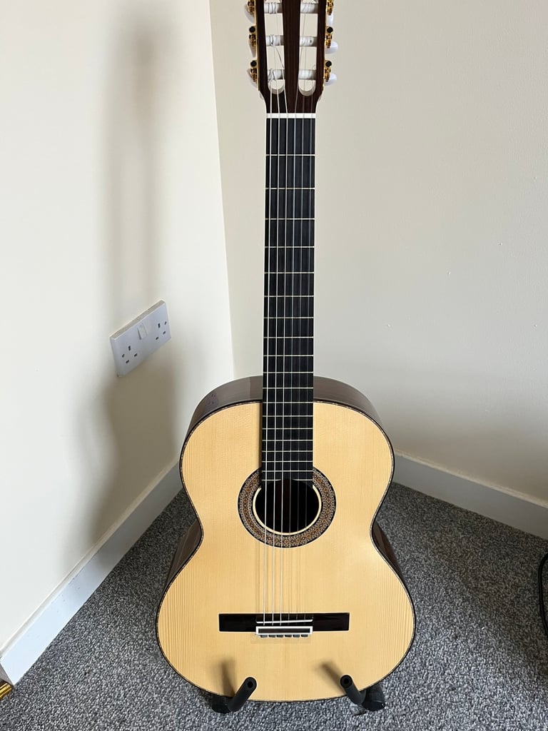 Second-Hand Guitars for Sale | Gumtree
