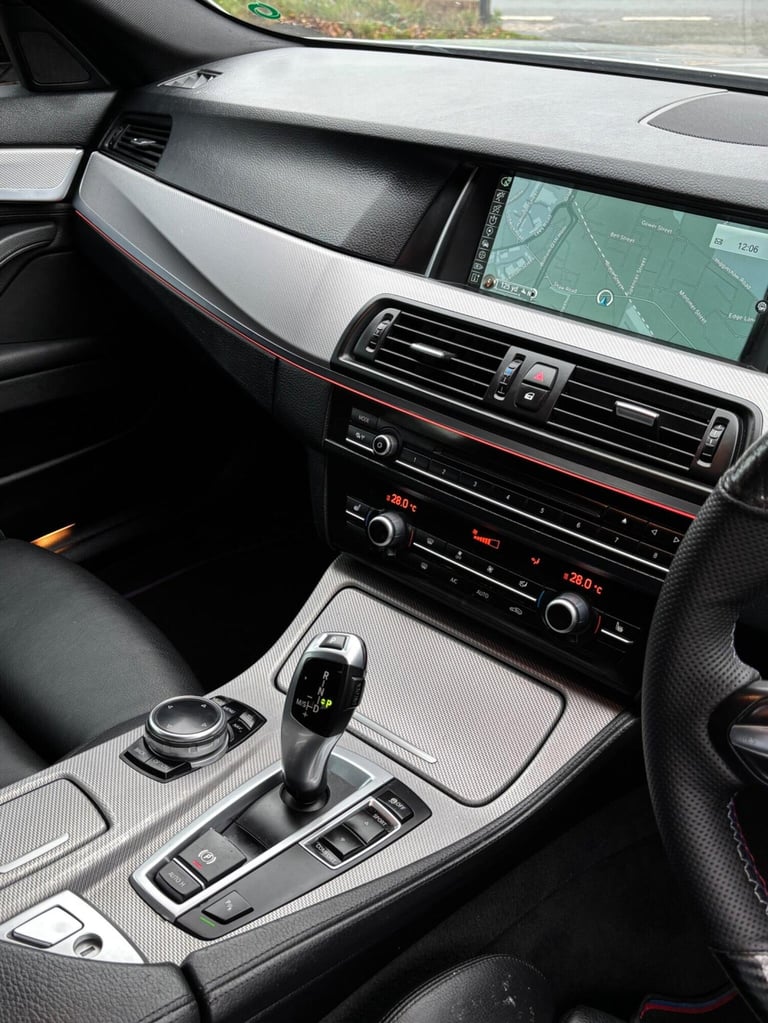 BMW 5 SERIES 2.0 520d M Sport Touring Auto Euro 6 (s/s) 5dr 2014