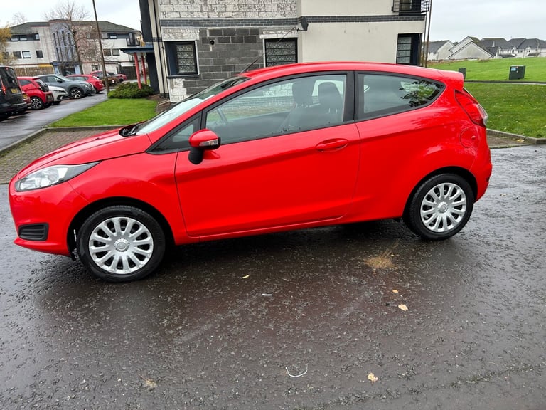 2014 Ford Fiesta 1.25 Style 3dr HATCHBACK Petrol Manual