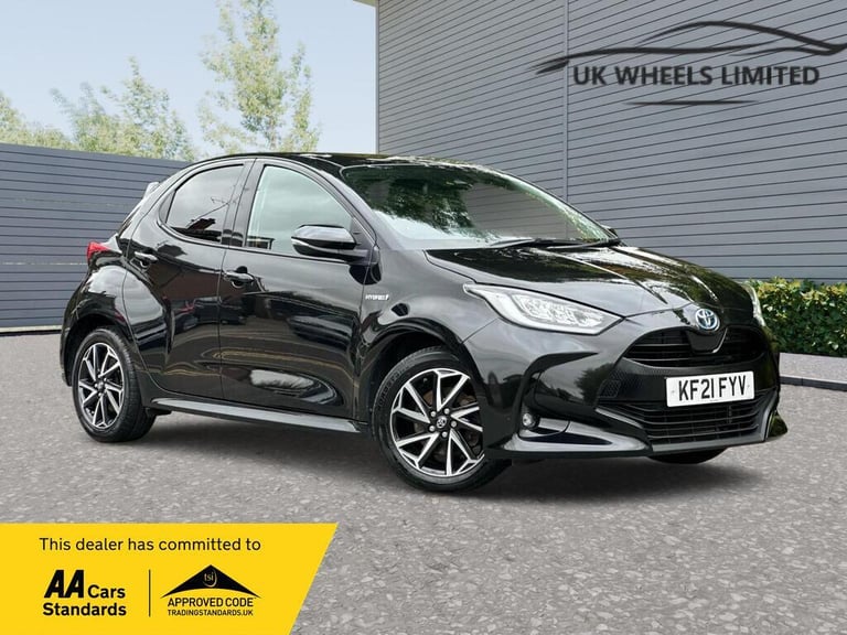 2021 Toyota Yaris 1.5 VVT-h Design E-CVT Euro 6 (s/s) 5dr HATCHBACK Petrol/Electric Hybrid Automatic