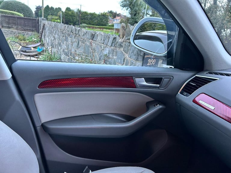 Audi, Q5,tdi quat Estate, 2015, Auto,tiptronic , flippers on stering 1968 (cc), 5 doorsvw merc