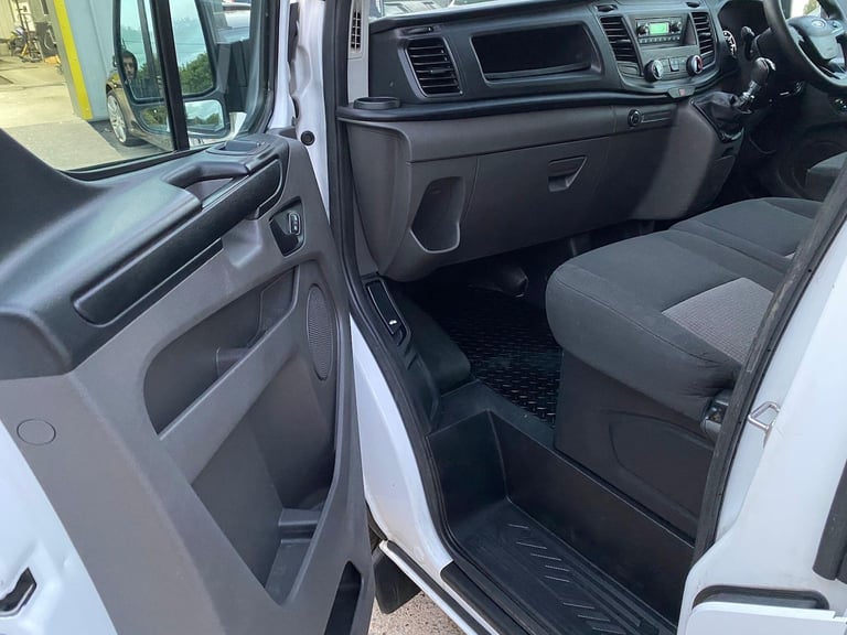 2019 Ford Transit Custom 2.0 300 EcoBlue L1 H1 Euro 6 5dr PANEL VAN Diesel Manual