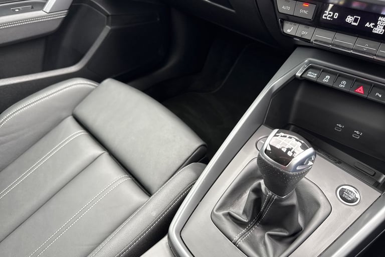 2025 Audi A3 S line 35 TFSI  150 PS 6-speed Hatchback PETROL Manual