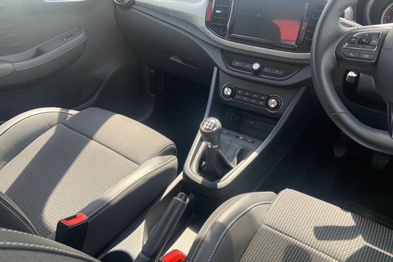 2022 MG MG3 1.5 VTi-TECH Exclusive 5dr [Navigation] HATCHBACK PETROL Manual