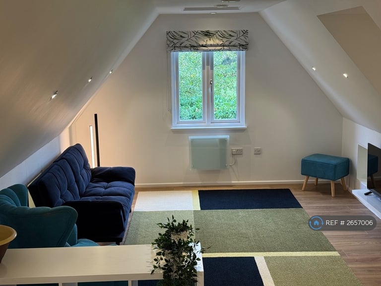Studio flat in Western Road, Witham, CM8 (#2657006)