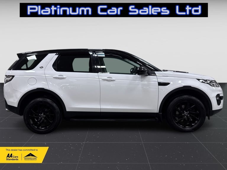 2017 LAND ROVER DISCOVERY SPORT TD4 SE TECH BLACK PACK 7 SEATER Diesel