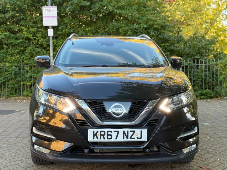 2017 Nissan Qashqai 1.2 DiG-T N-Connecta 5dr HATCHBACK Petrol Manual