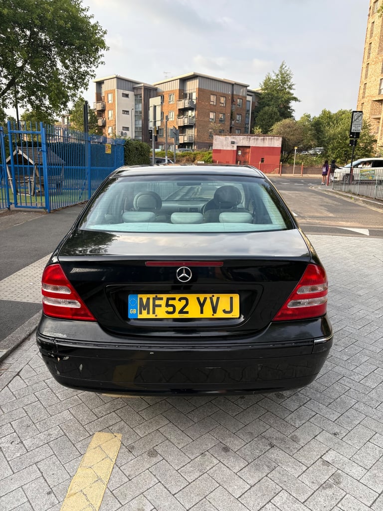 Mercedes-Benz, C CLASS, Saloon, 2002, Automatic, 1998 (cc), 4 doors