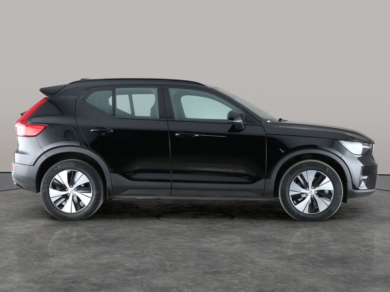 2022 Volvo XC40 1.5h T4 Recharge 10.7kWh Plus SUV 5dr Petrol Plug-in Hybrid Auto Euro 6 (s/ Suv P...