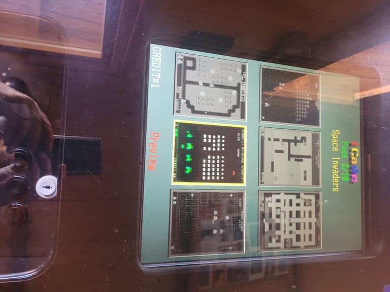 Retro Arcade Gameing Table Top for 1 or 2 players 