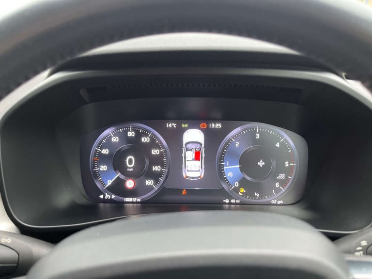 2019 Volvo XC40 2.0 XC40 Momentum D3 5dr SUV Diesel Manual