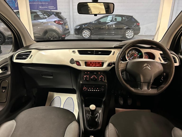 2012 Citroen C3 1.4i Black 5dr HATCHBACK PETROL Manual