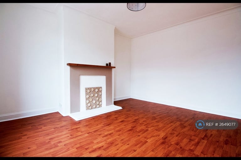 3 bedroom house in Cross Flatts Drive, Leeds, LS11 (3 bed) (#2649077)