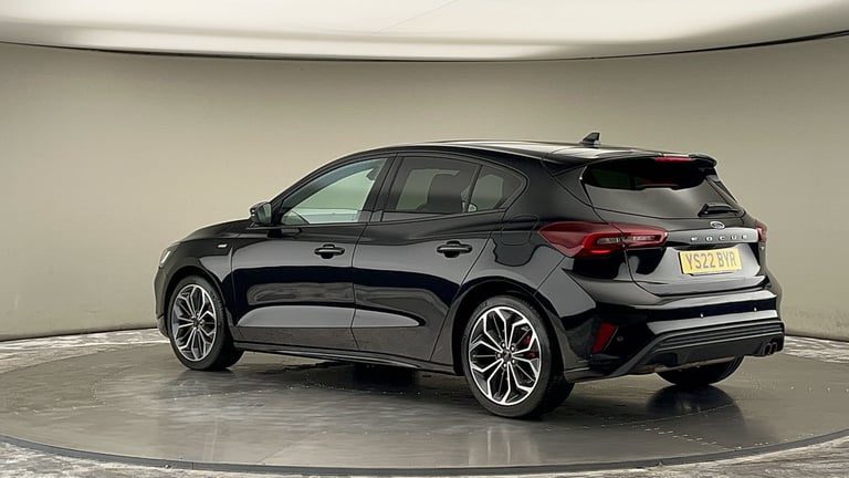 2022 Ford Focus Focus ST-Line Vignale 5 door 1.0L EcoBoost 155PS mHEV FWD 7 Speed PowerShif 5 doo...