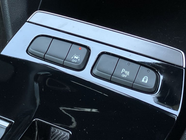 2024 Vauxhall Mokka 100kW Design 50kWh 5dr Auto SUV Electric Automatic