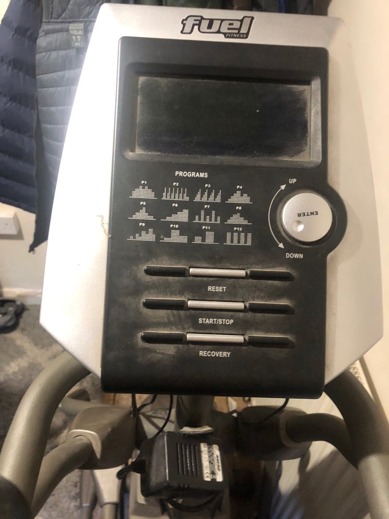 Electric cross trainer