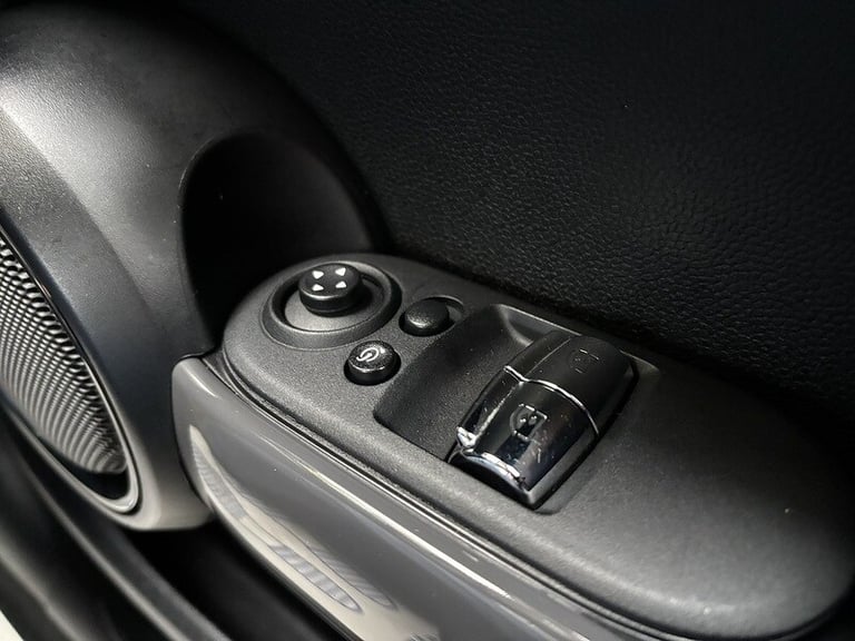 MINI One One Hatchback Petrol Automatic