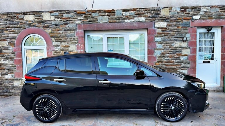 2022 Nissan Leaf 110kW Tekna 39kWh 5dr Auto HATCHBACK Electric Automatic