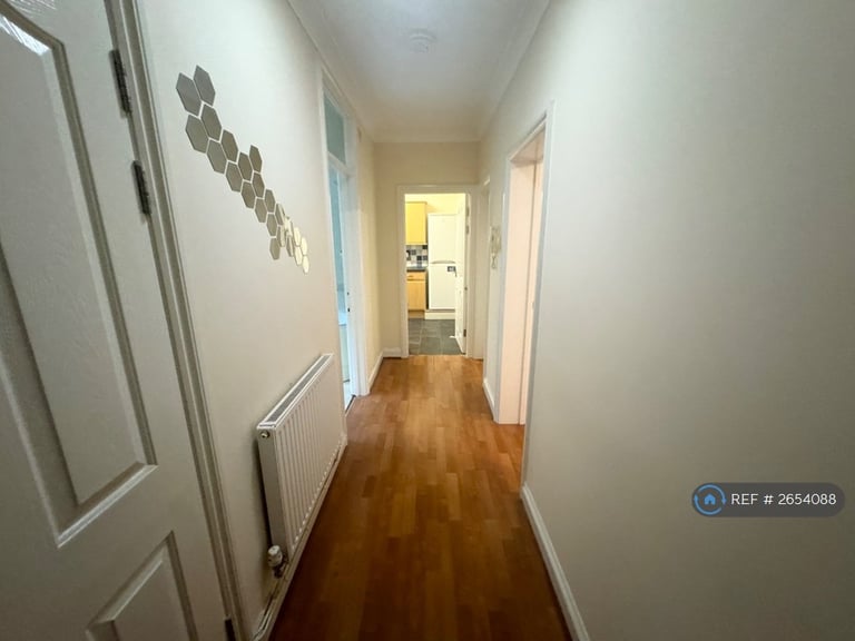 1 bedroom flat in St. Josephs Court, Gabalfa, Cardiff, CF14 (1 bed) (#2654088)