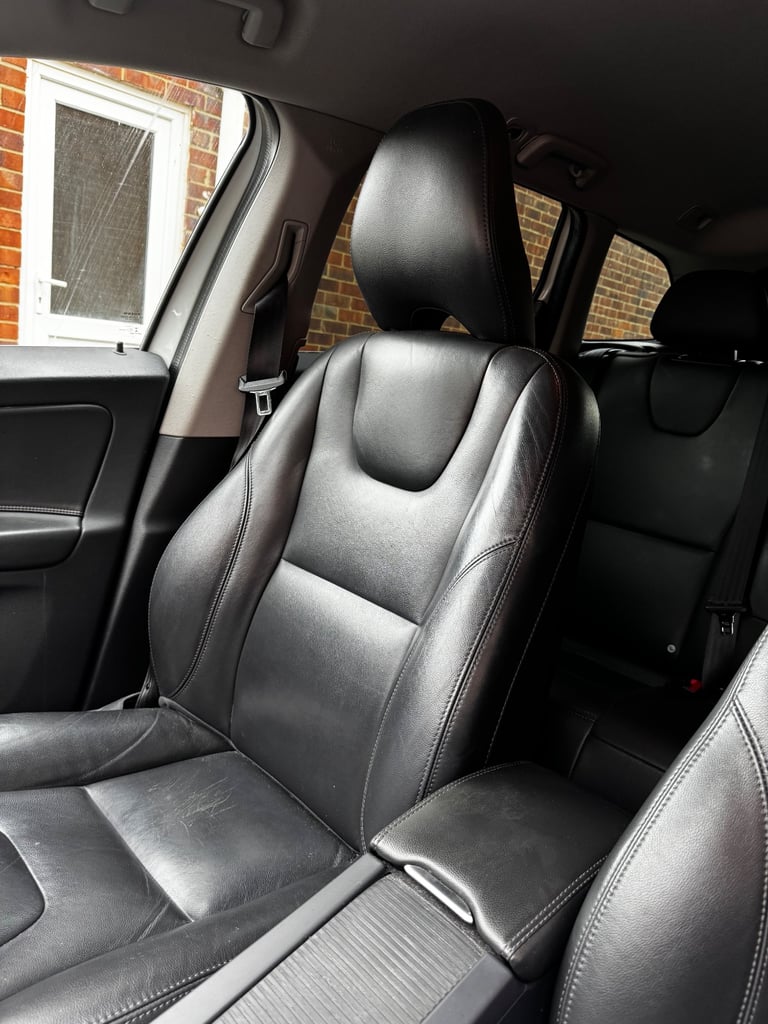 Volvo, XC60, Estate, 2017, Manual, 1969 (cc), 5 doors