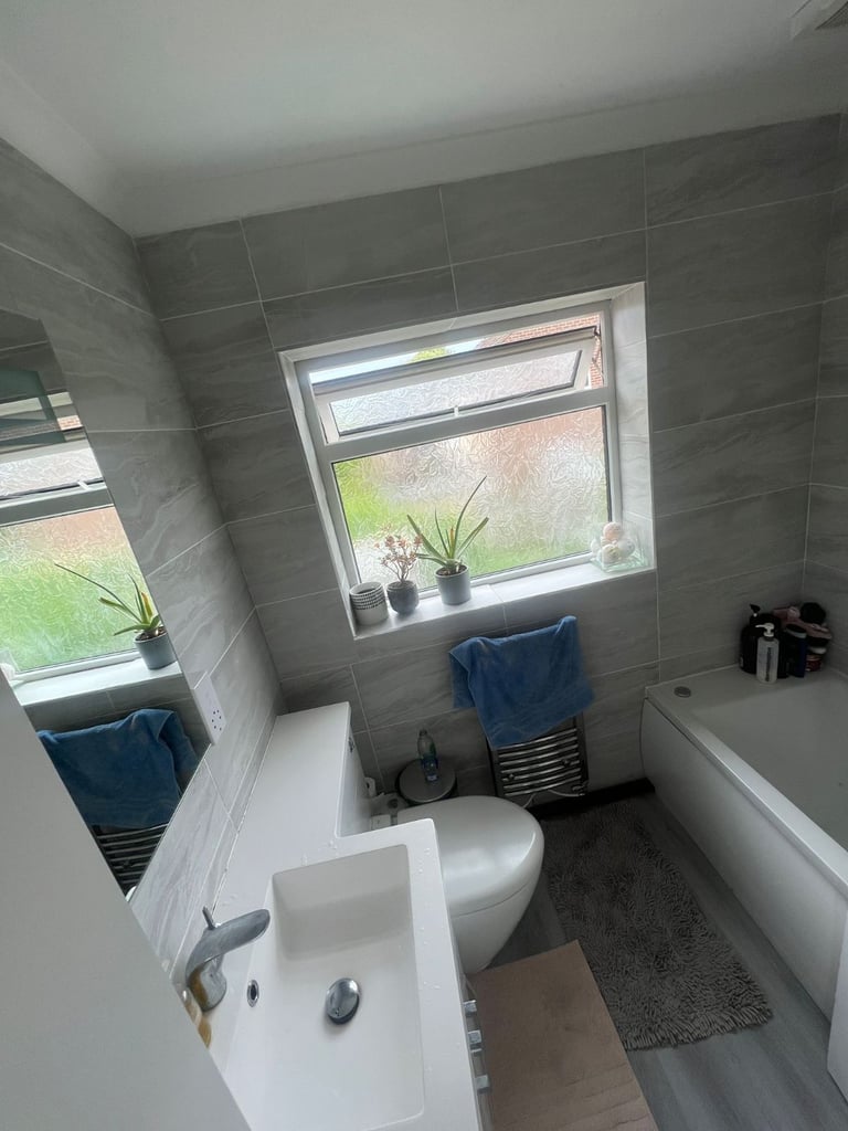 House 3 bed close to royal Preston hospital