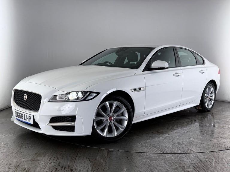 2018 Jaguar XF 2.0i [250] R-Sport 4dr Auto SALOON PETROL Automatic